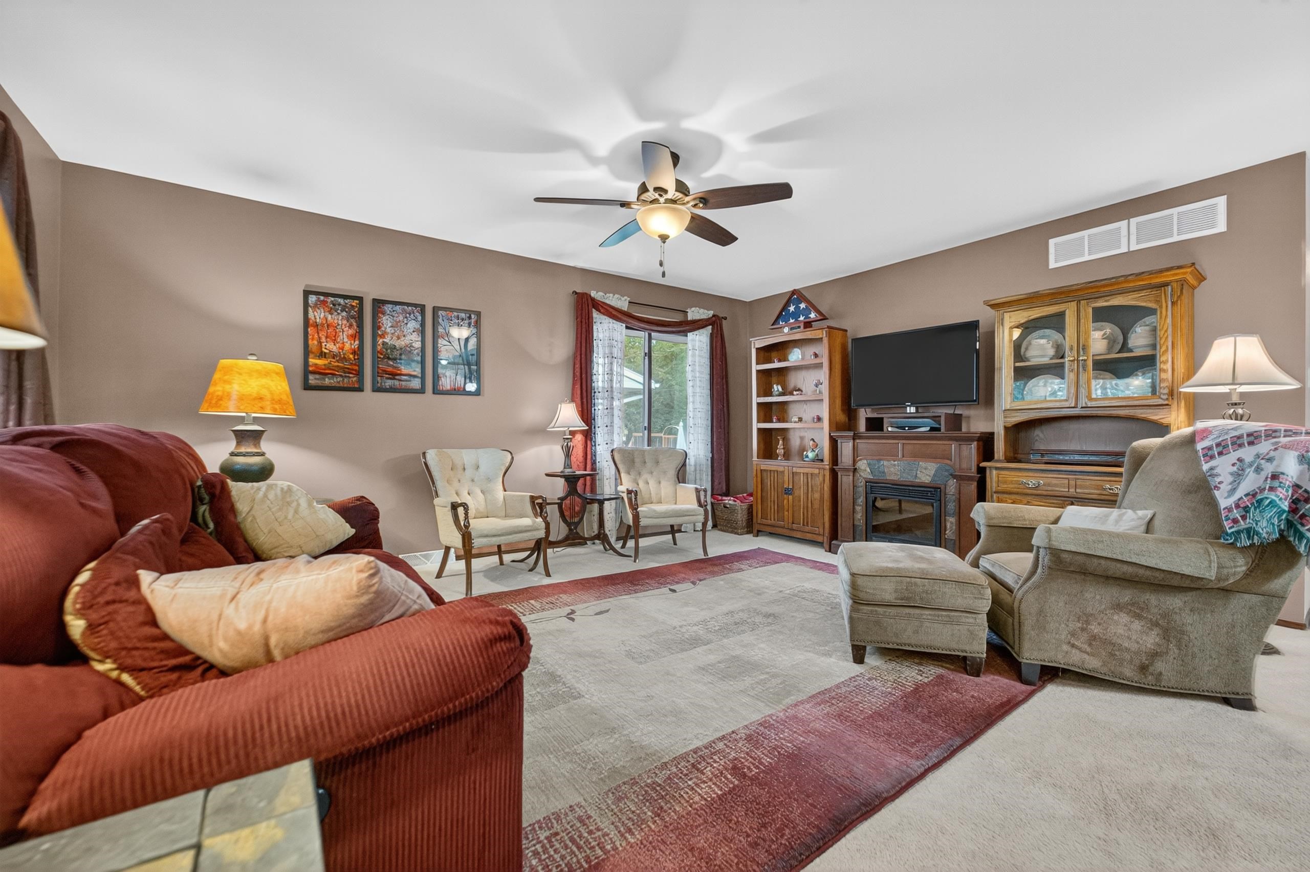 2805 Independence Lane Madison, WI 53704 - Photo 2 of 36