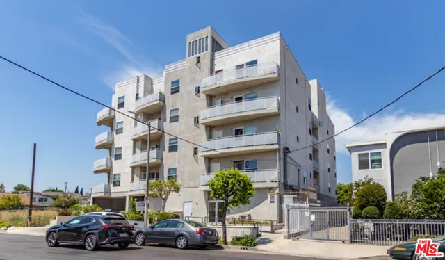 $2,900 | 1025 Dewey Avenue, Unit 303, Los Angeles, CA 90006