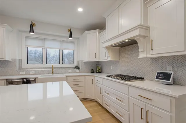 $750,000 | 2148 Foxtail Drive, Kearney, MO 64060