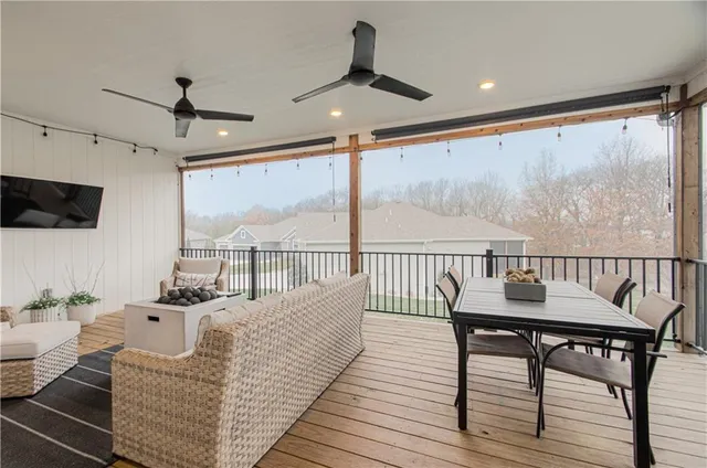 $750,000 | 2148 Foxtail Drive, Kearney, MO 64060