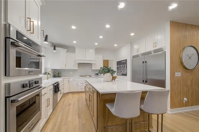 $750,000 | 2148 Foxtail Drive, Kearney, MO 64060