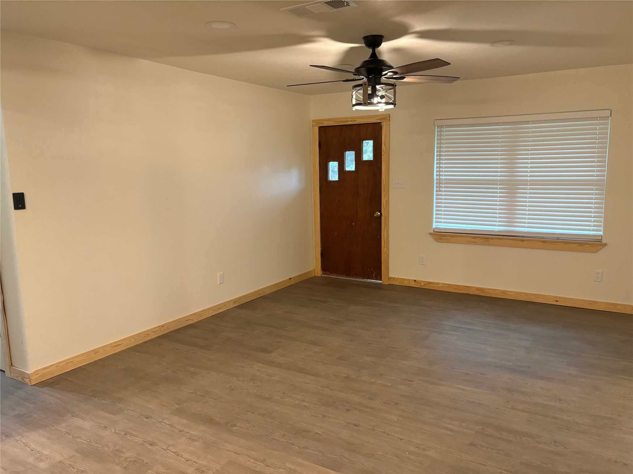 1845 Shepherd Street Hempstead, TX 77445 - Photo 14 of 30