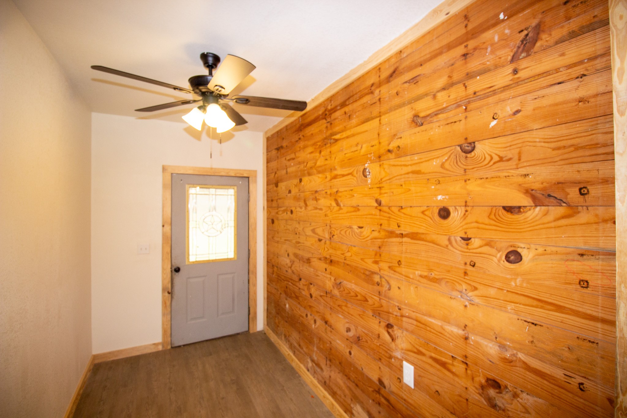 1845 Shepherd Street Hempstead, TX 77445 - Photo 2 of 14