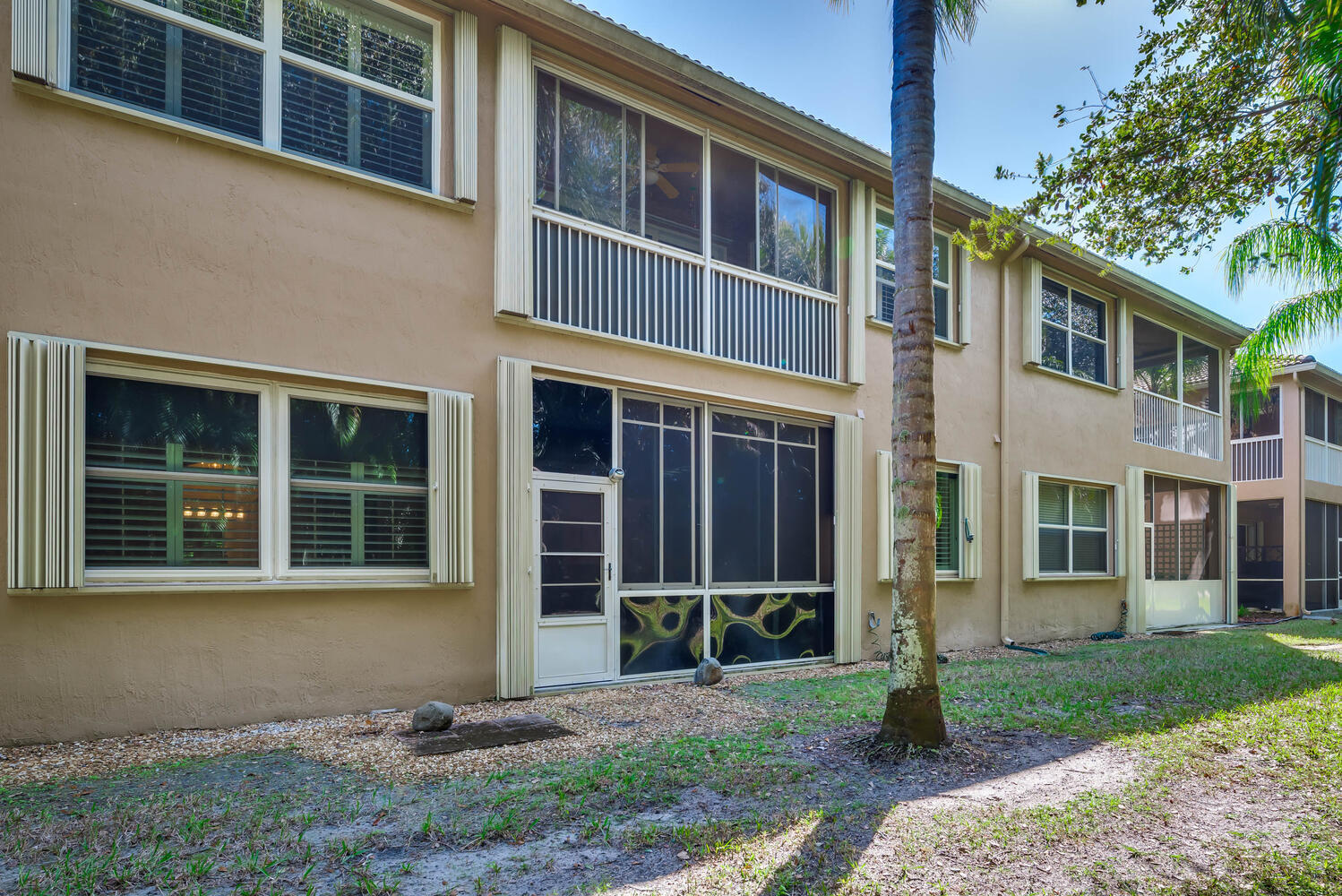 16055 Sims Road, Unit 102 Delray Beach, FL 33484 - Photo 27 of 60 Relaxing Backyard Space