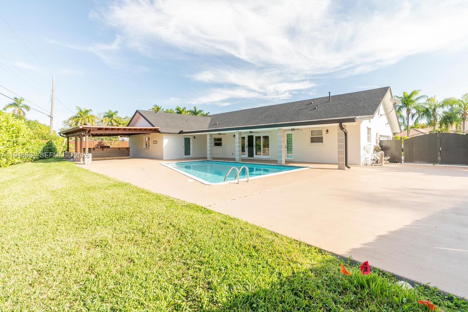 8425 Southwest 185th Street Cutler Bay, FL 33157 - Photo 23 of 26