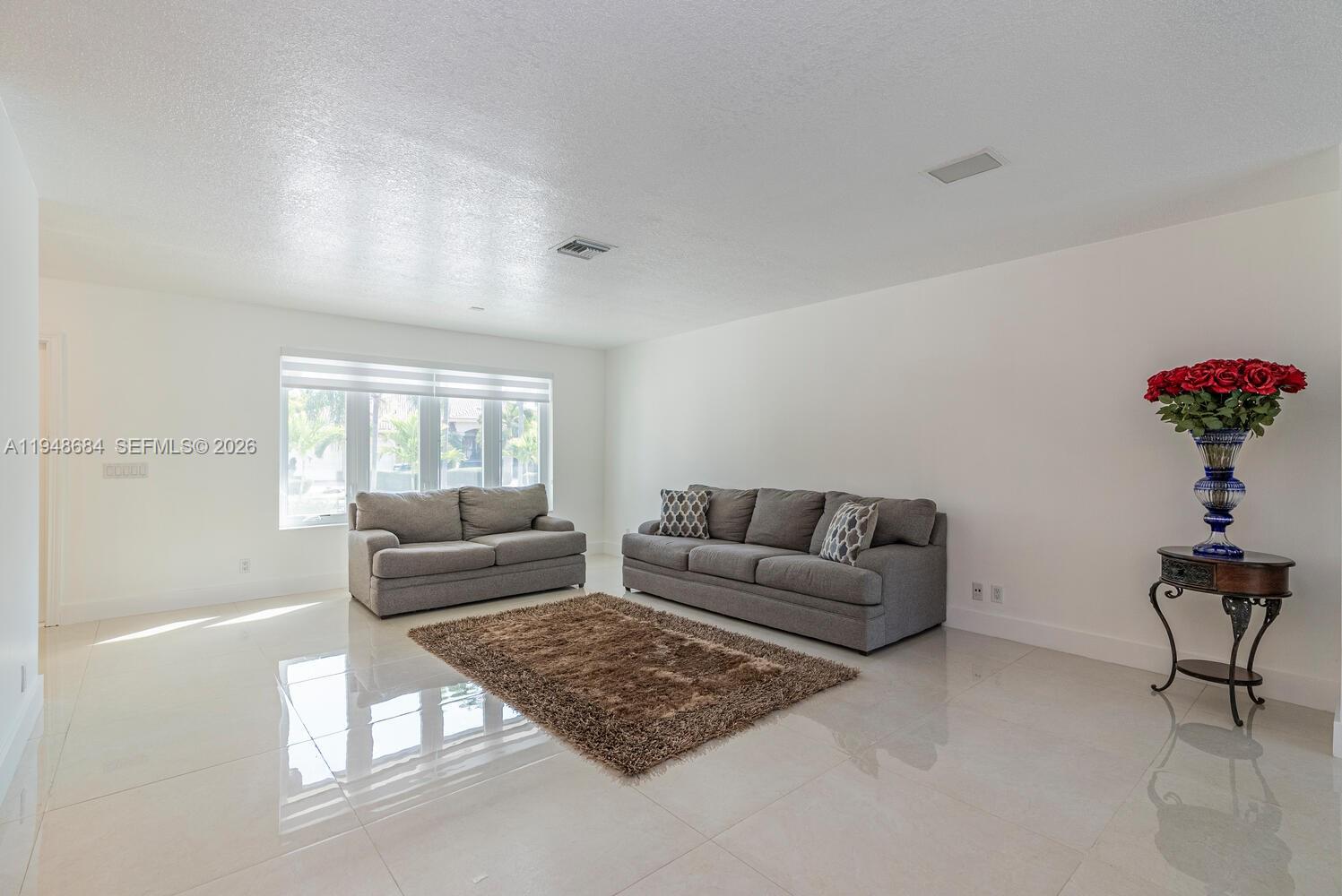 8425 Southwest 185th Street Cutler Bay, FL 33157 - Photo 6 of 26