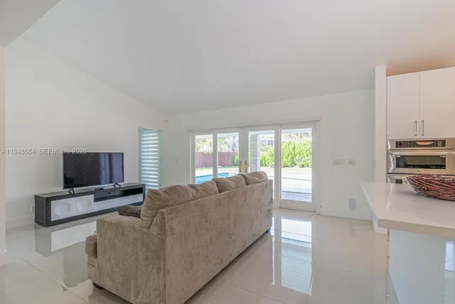 $5,999 | 8425 Southwest 185th Street, Cutler Bay, FL 33157