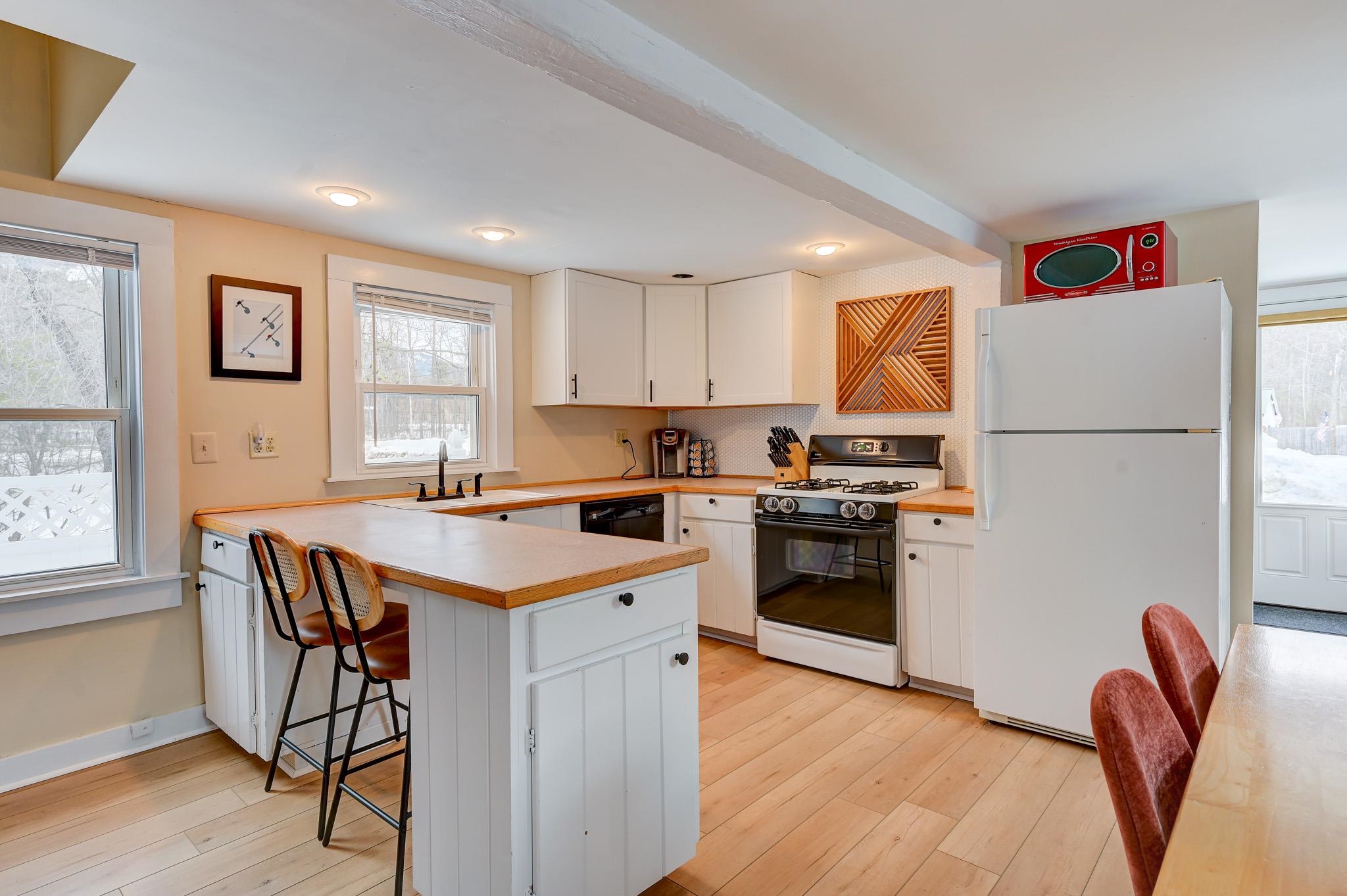 102 Depot Road Conway, NH 03860 - Photo 22 of 52