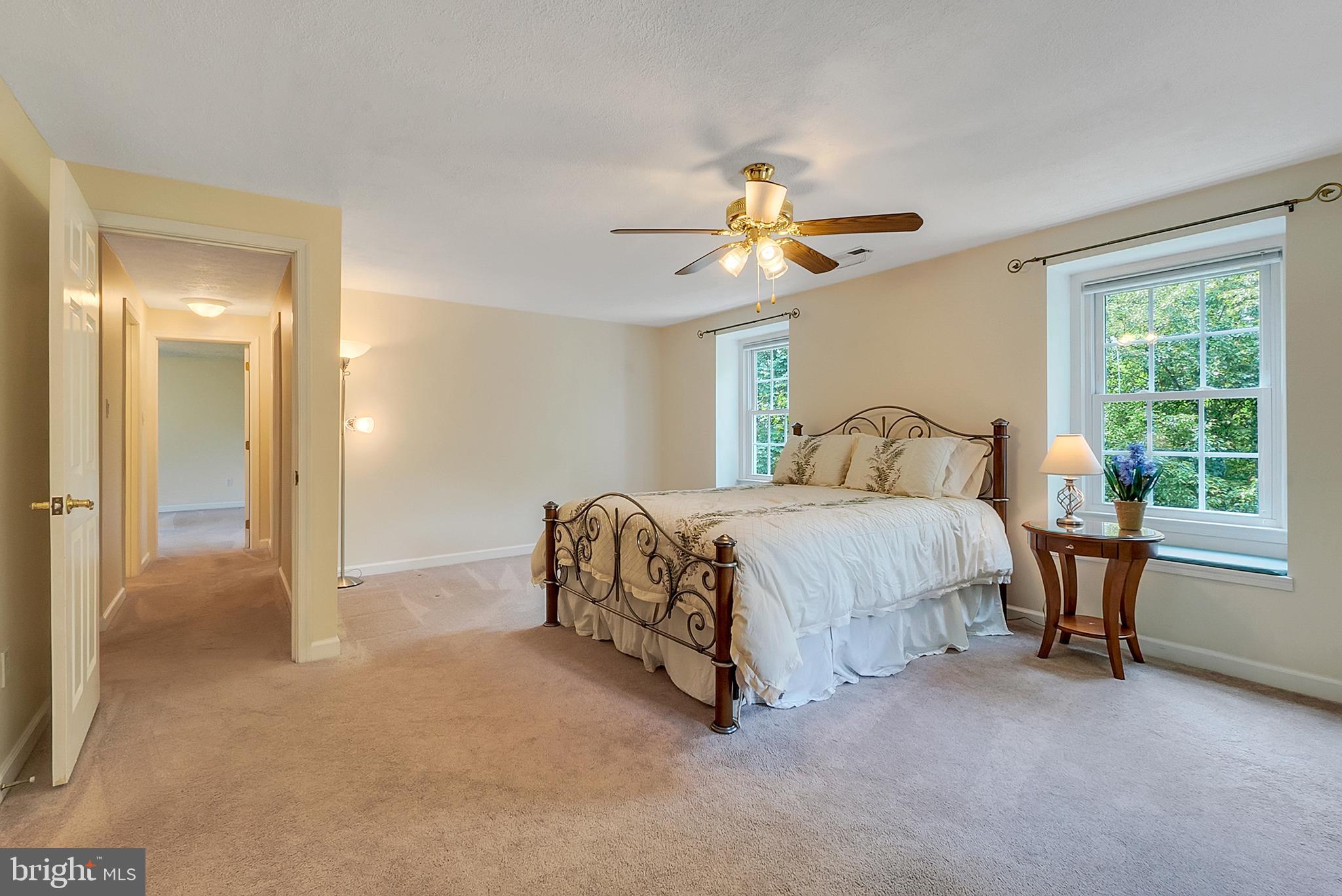 9759 Reeves Court Warrenton, VA 20186 - Photo 20 of 34 Large Master Bedroom boasts WIC and Updated Bath