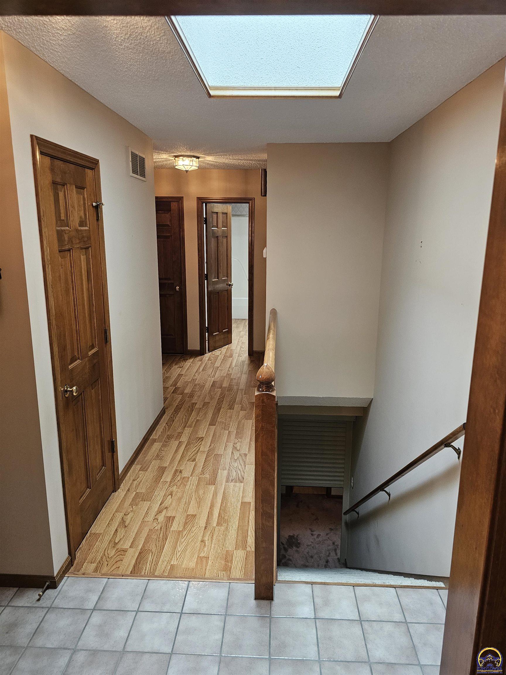 3556 Southwest Summerwood Road Topeka, KS 66614 - Photo 16 of 52