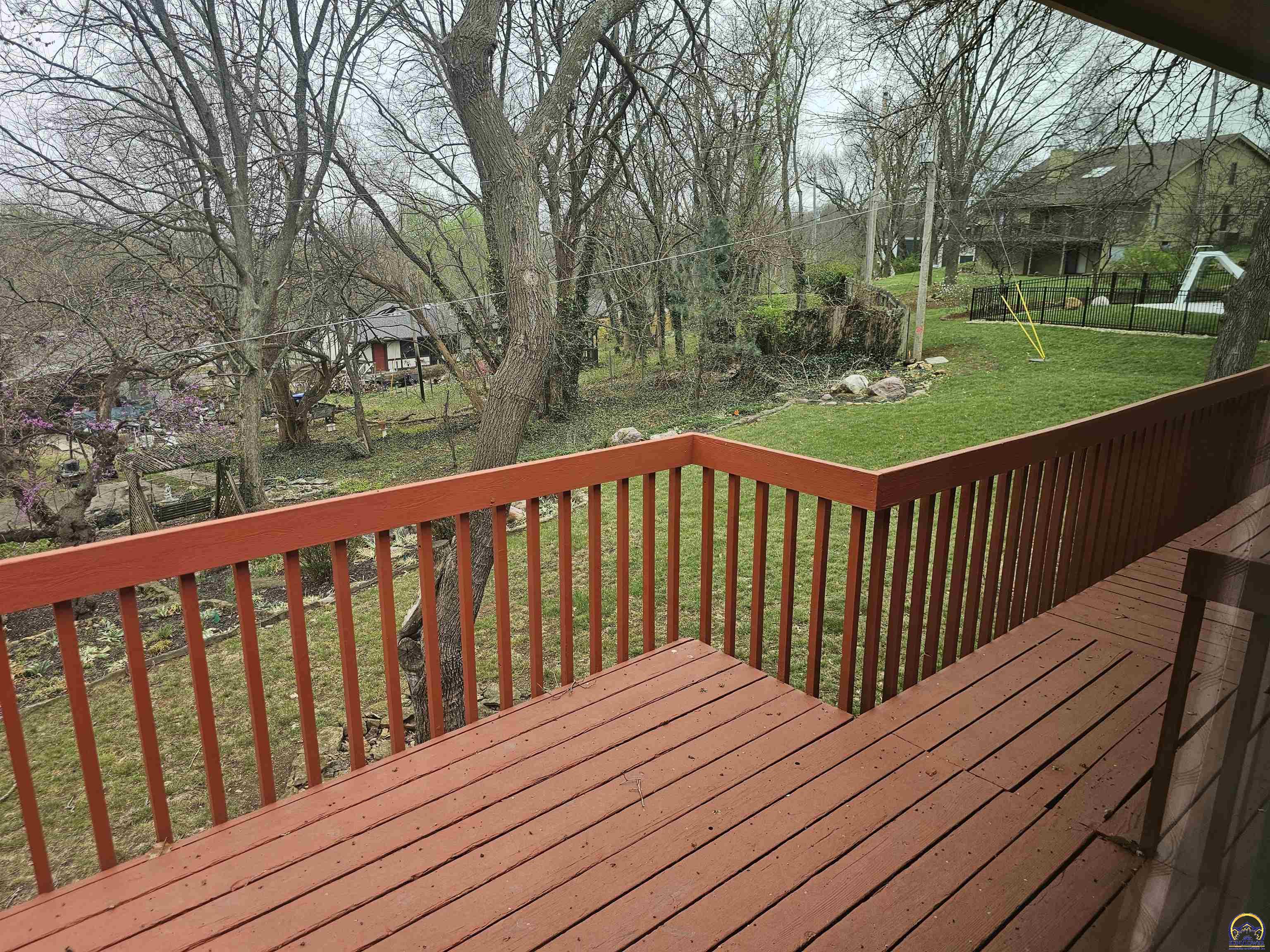 3556 Southwest Summerwood Road Topeka, KS 66614 - Photo 30 of 52