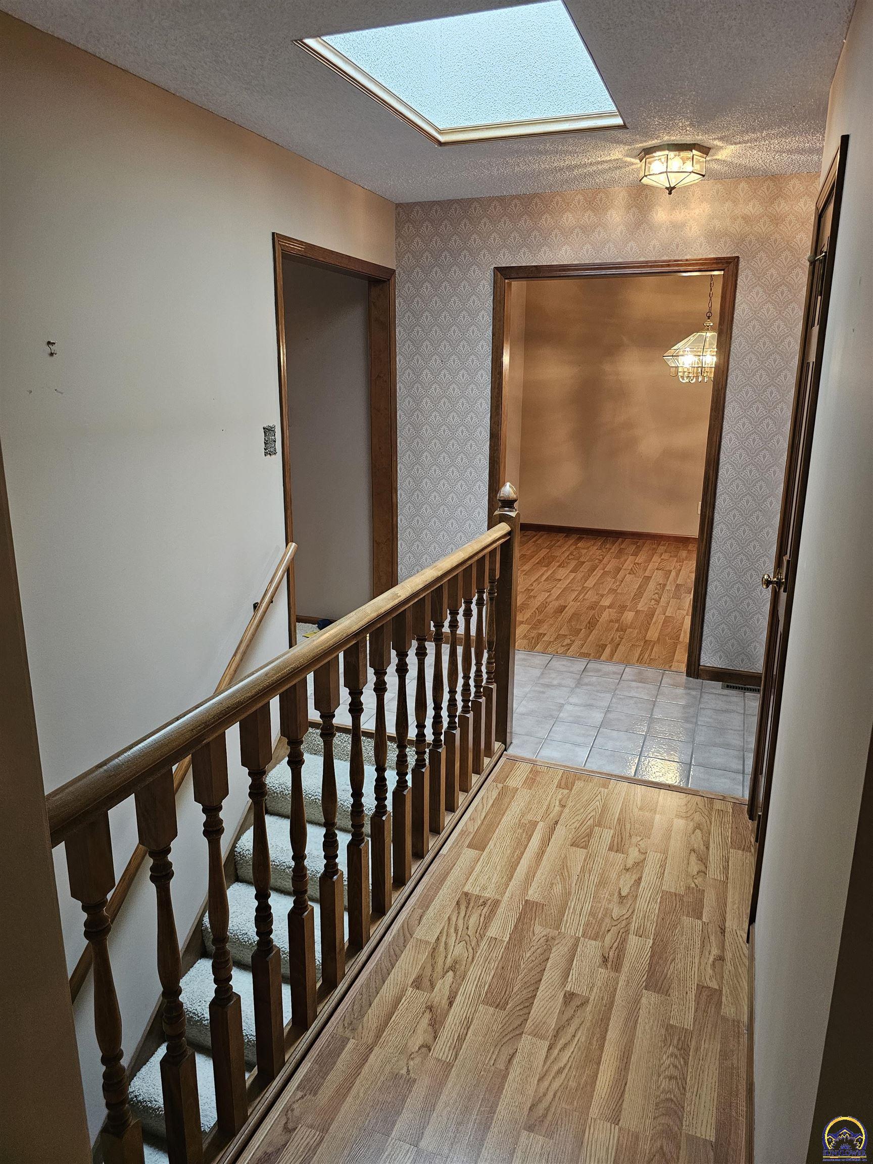 3556 Southwest Summerwood Road Topeka, KS 66614 - Photo 31 of 52