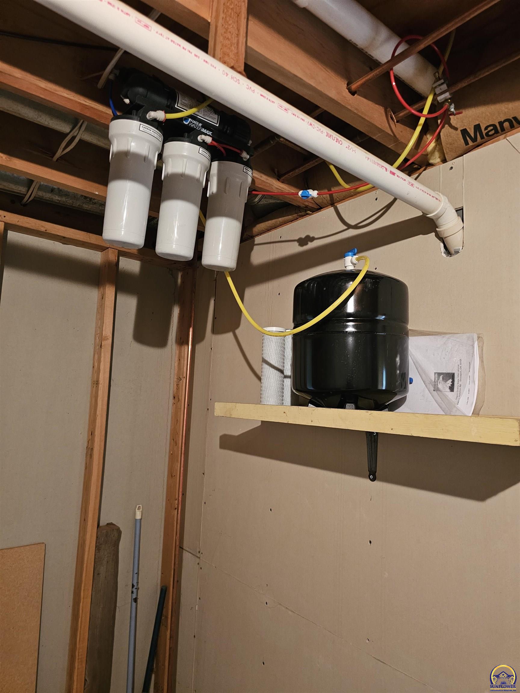 3556 Southwest Summerwood Road Topeka, KS 66614 - Photo 47 of 52