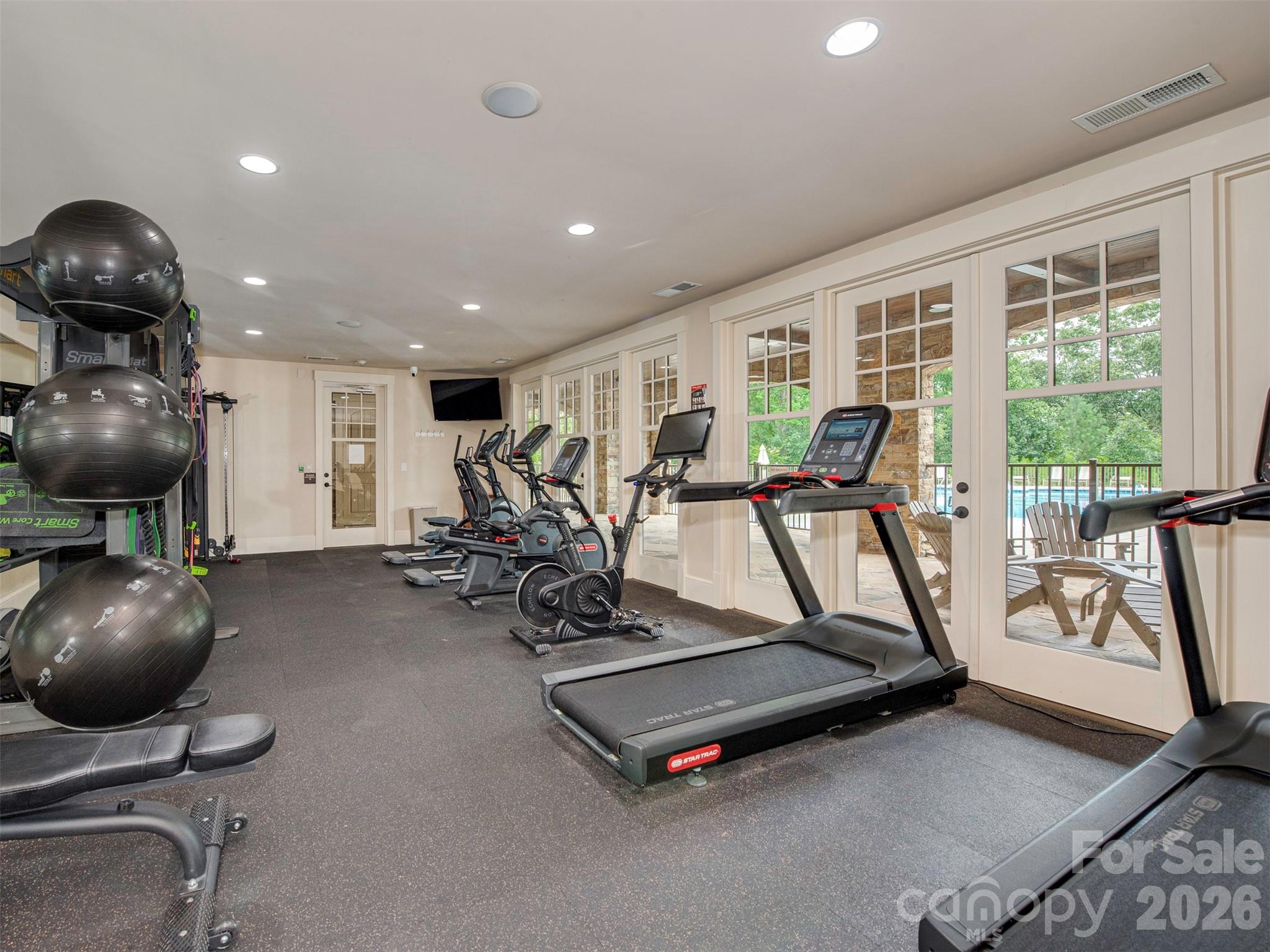2 Pinnacle Way, Unit COVINGTON York, SC 29745 - Photo 38 of 46 a view of a room with gym equipment