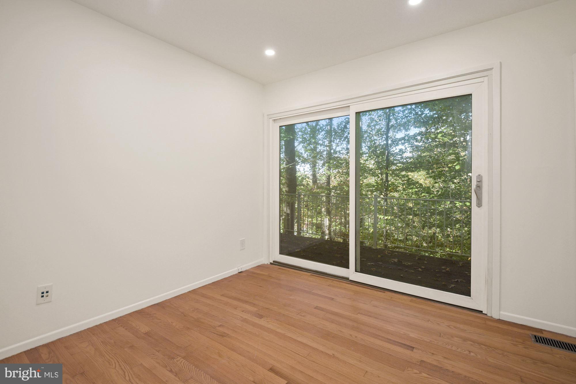 6530 Walhonding Road Bethesda, MD 20816 - Photo 21 of 29 Bedroom #3 with Balcony Access
