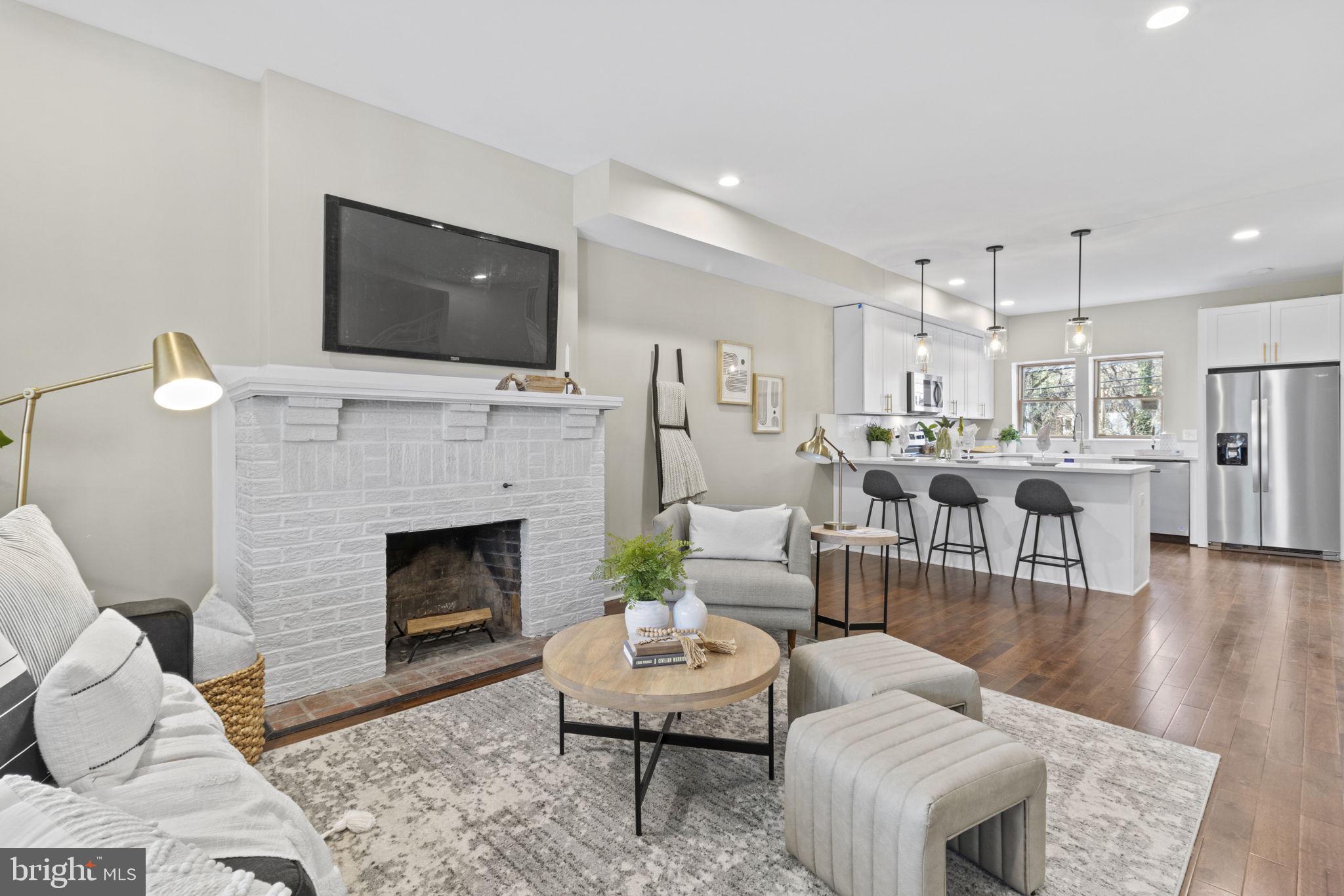 604 North Woodington Road Baltimore, MD 21229 - Photo 28 of 29 Modern open floor plan