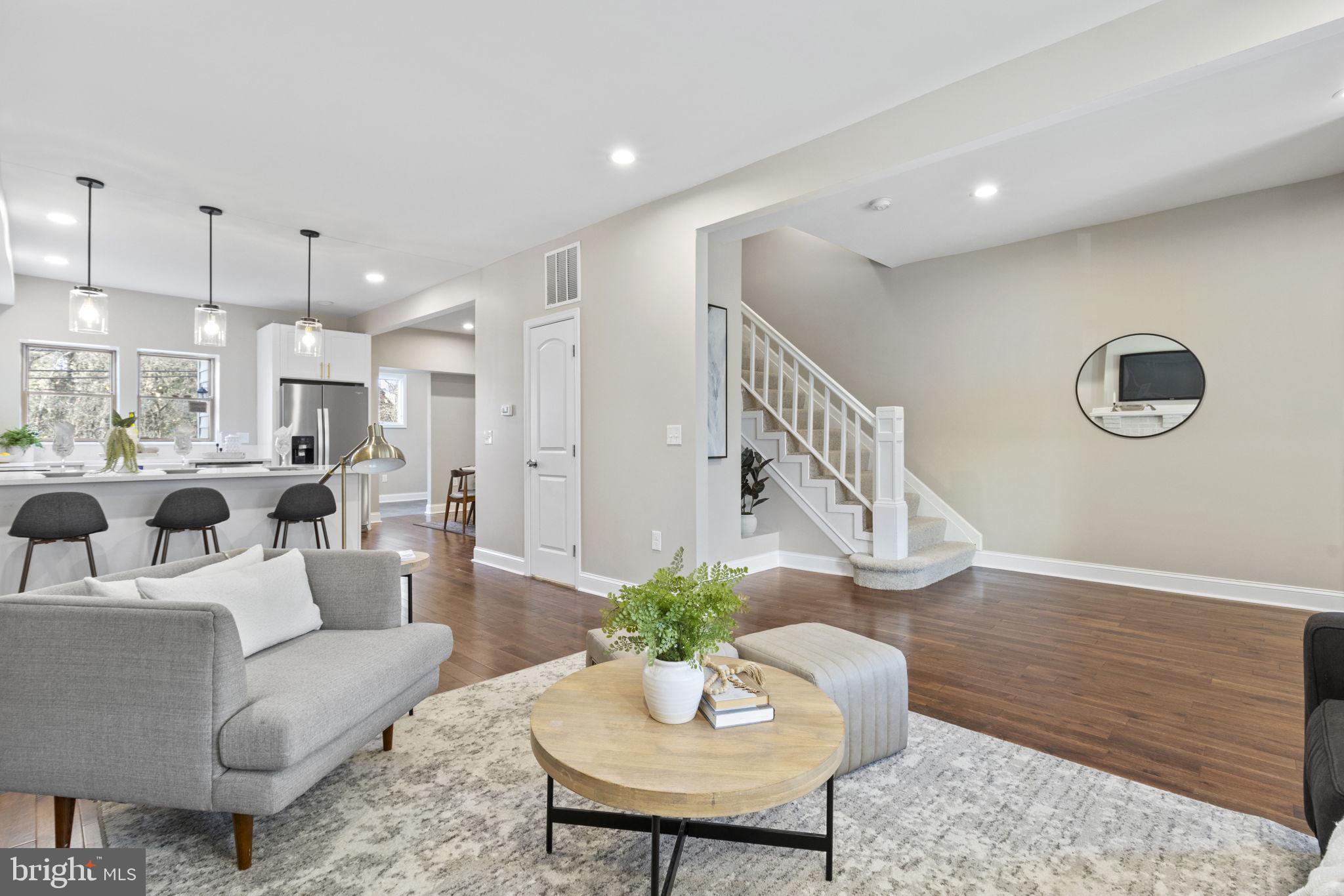 604 North Woodington Road Baltimore, MD 21229 - Photo 29 of 29 Open floor plan