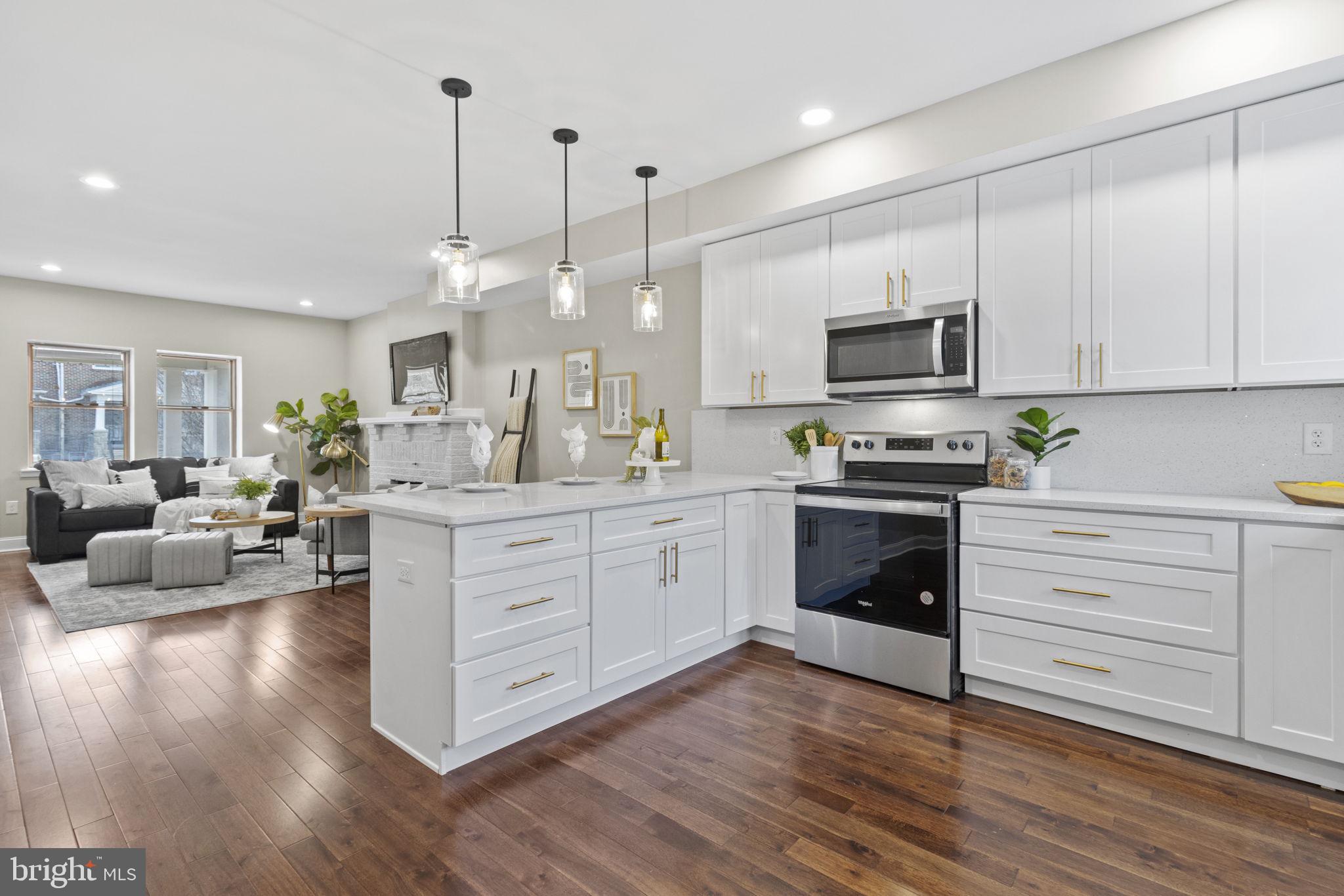 604 North Woodington Road Baltimore, MD 21229 - Photo 5 of 29 Quartz counter tops