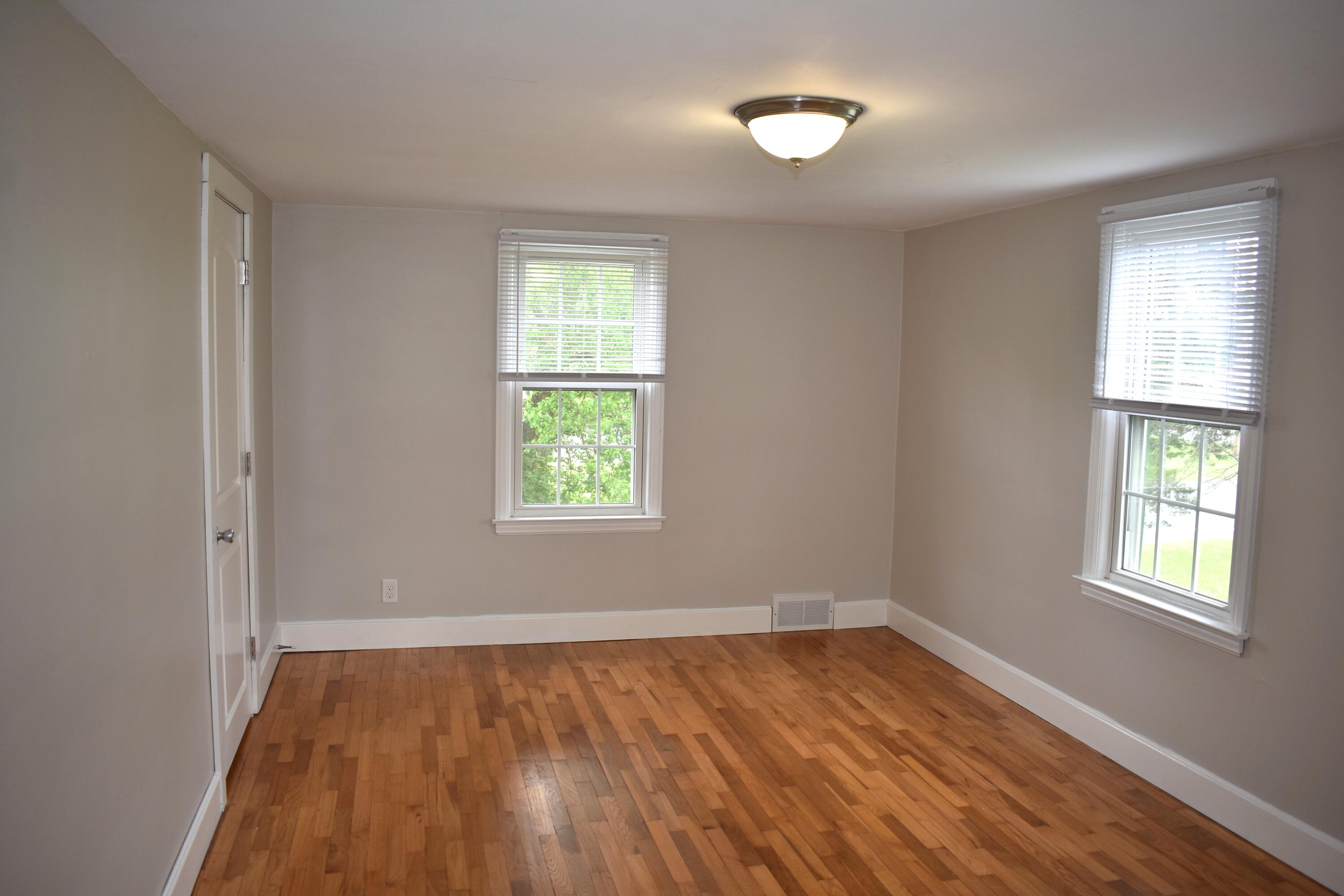 51365 Willow Road Belleville, MI 48111 - Photo 15 of 21 DSC_0020