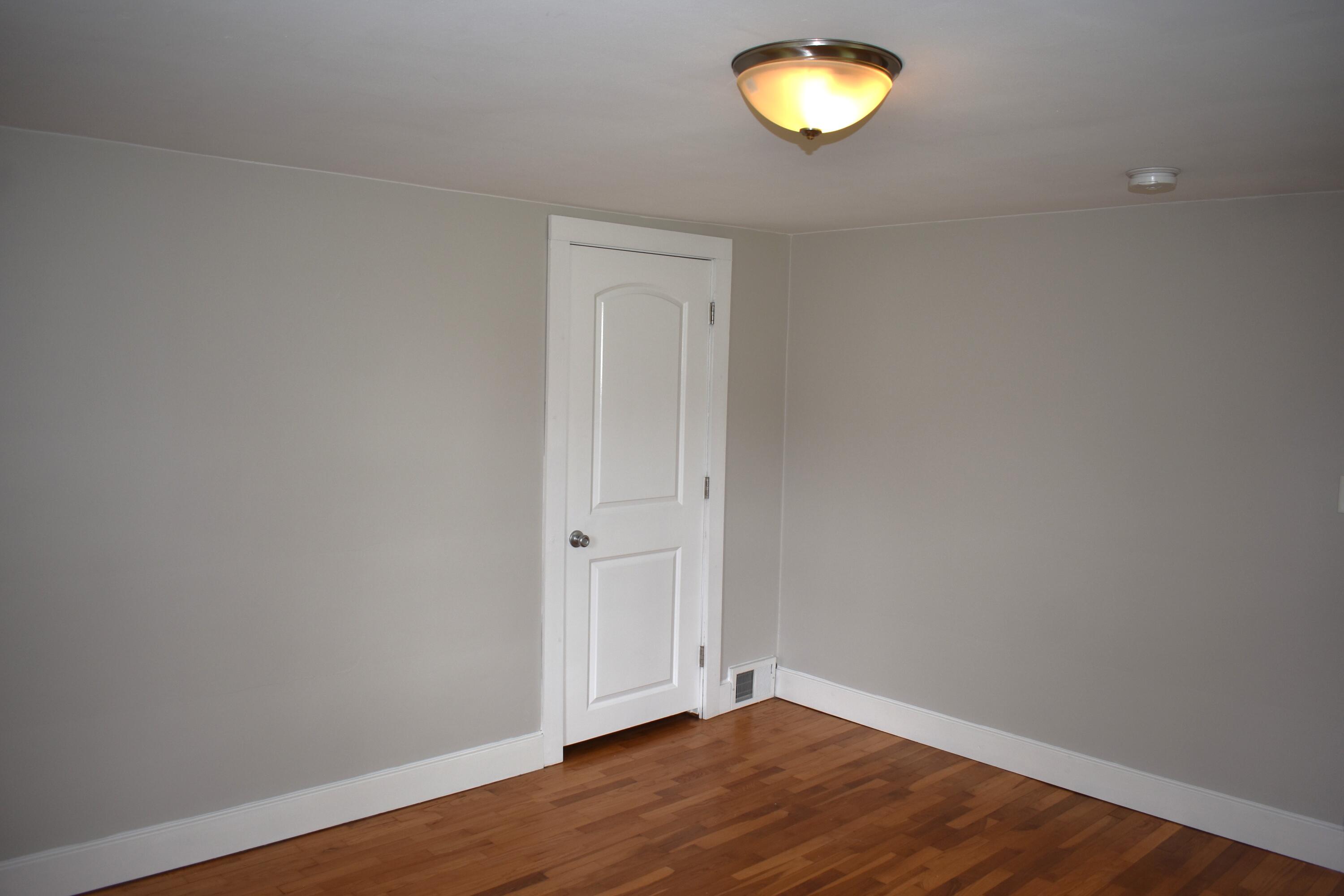 51365 Willow Road Belleville, MI 48111 - Photo 17 of 21 DSC_0028