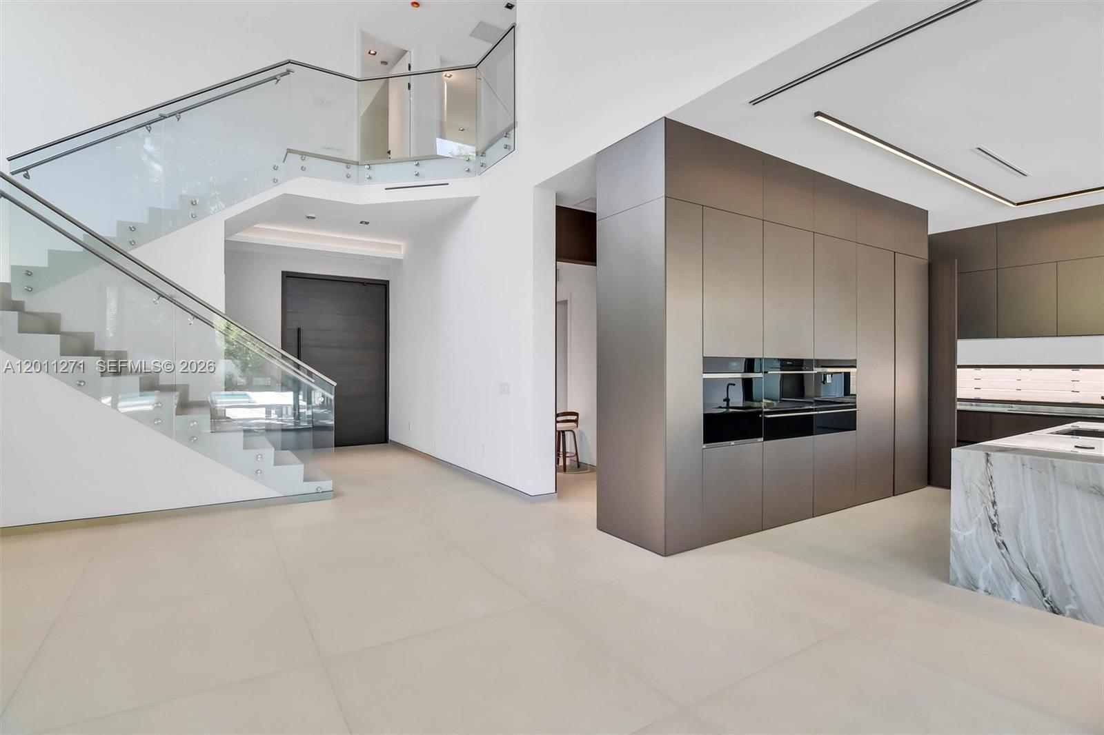 125 Southwest 29th Road Miami, FL 33129 - Photo 24 of 69