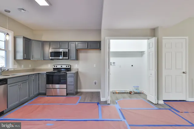 $349,900 | 903 North Graham Street, Allentown, PA 18109