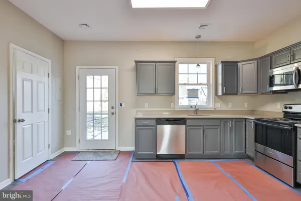 $349,900 | 903 North Graham Street, Allentown, PA 18109