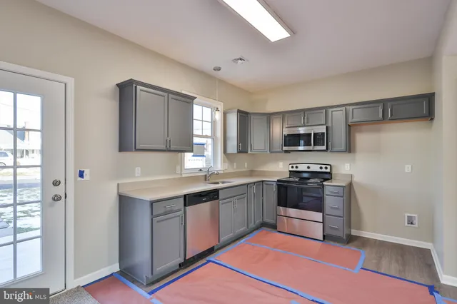 $349,900 | 903 North Graham Street, Allentown, PA 18109