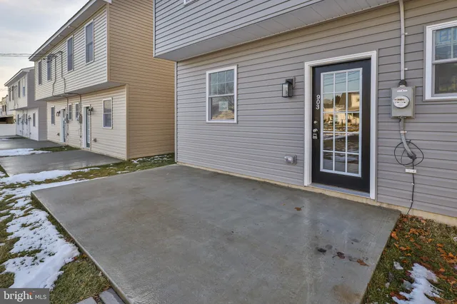 $349,900 | 903 North Graham Street, Allentown, PA 18109