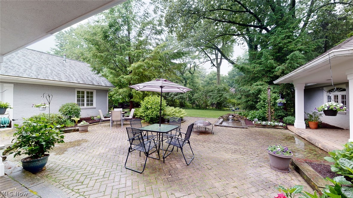 2243 Ridgewood Road Akron, OH 44313 - Photo 28 of 35