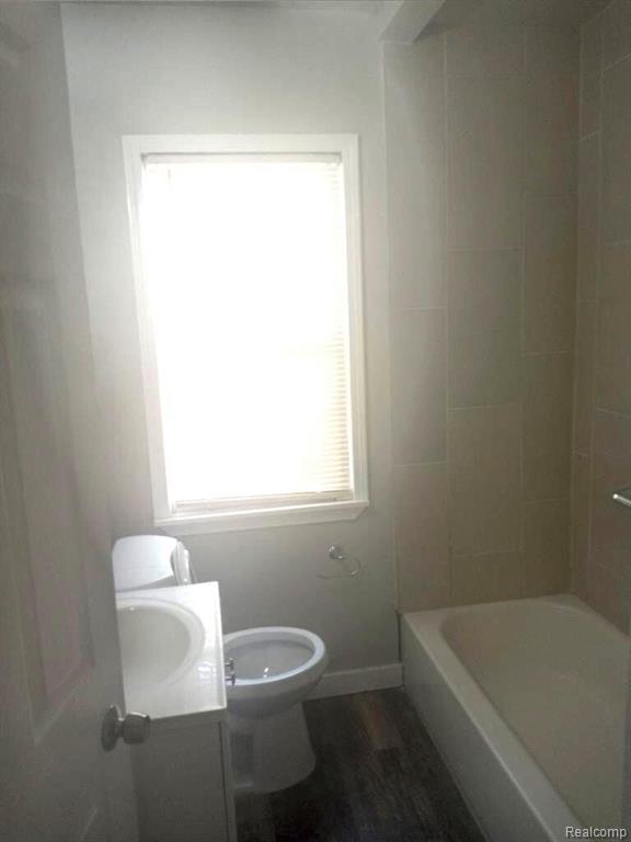 9217 Harvard Road Detroit, MI 48224 - Photo 10 of 39