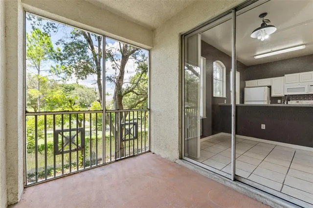 $1,700 | 5039 Sunridge Palms Drive, Unit 204, Tampa, FL 33617