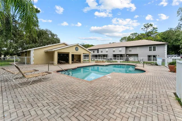 $1,700 | 5039 Sunridge Palms Drive, Unit 204, Tampa, FL 33617