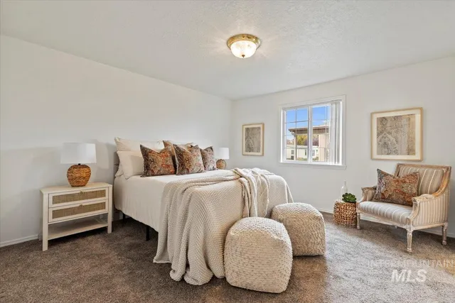 $379,500 | 698 South Malaga Lane, Boise, ID 83709