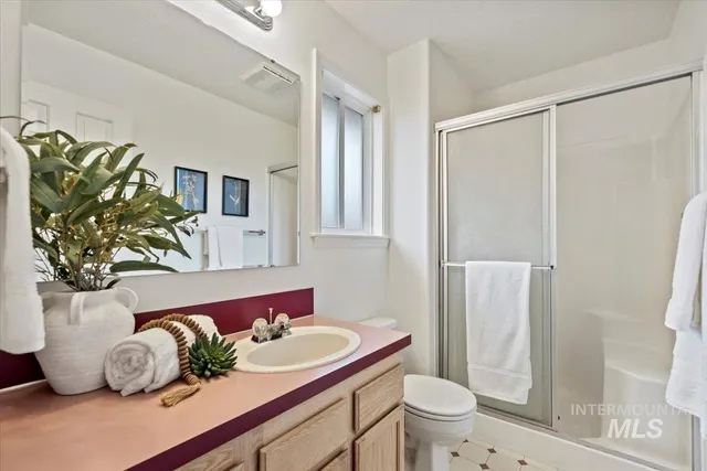 $379,500 | 698 South Malaga Lane, Boise, ID 83709