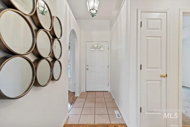 $379,500 | 698 South Malaga Lane, Boise, ID 83709