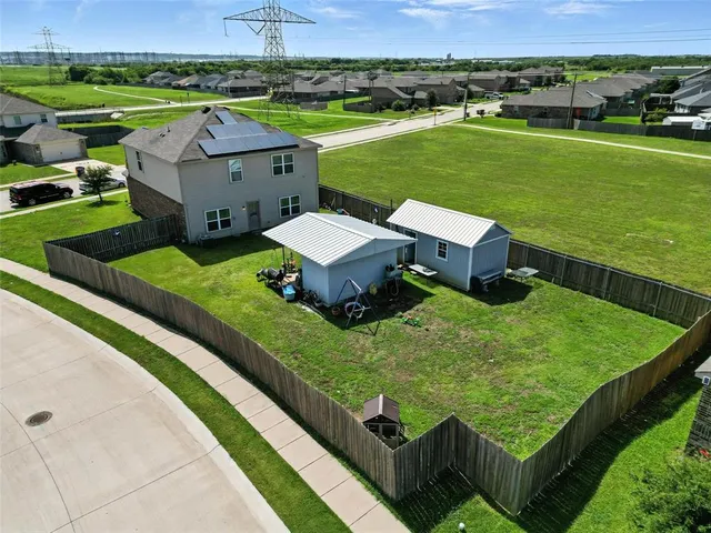 $339,999 | 122 Presidents Way, Venus, TX 76084