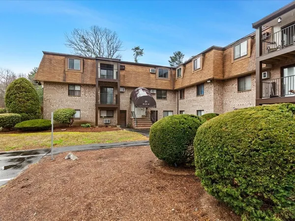 $235,000 | 21 Erick Road, Unit 32, Mansfield, MA 02048