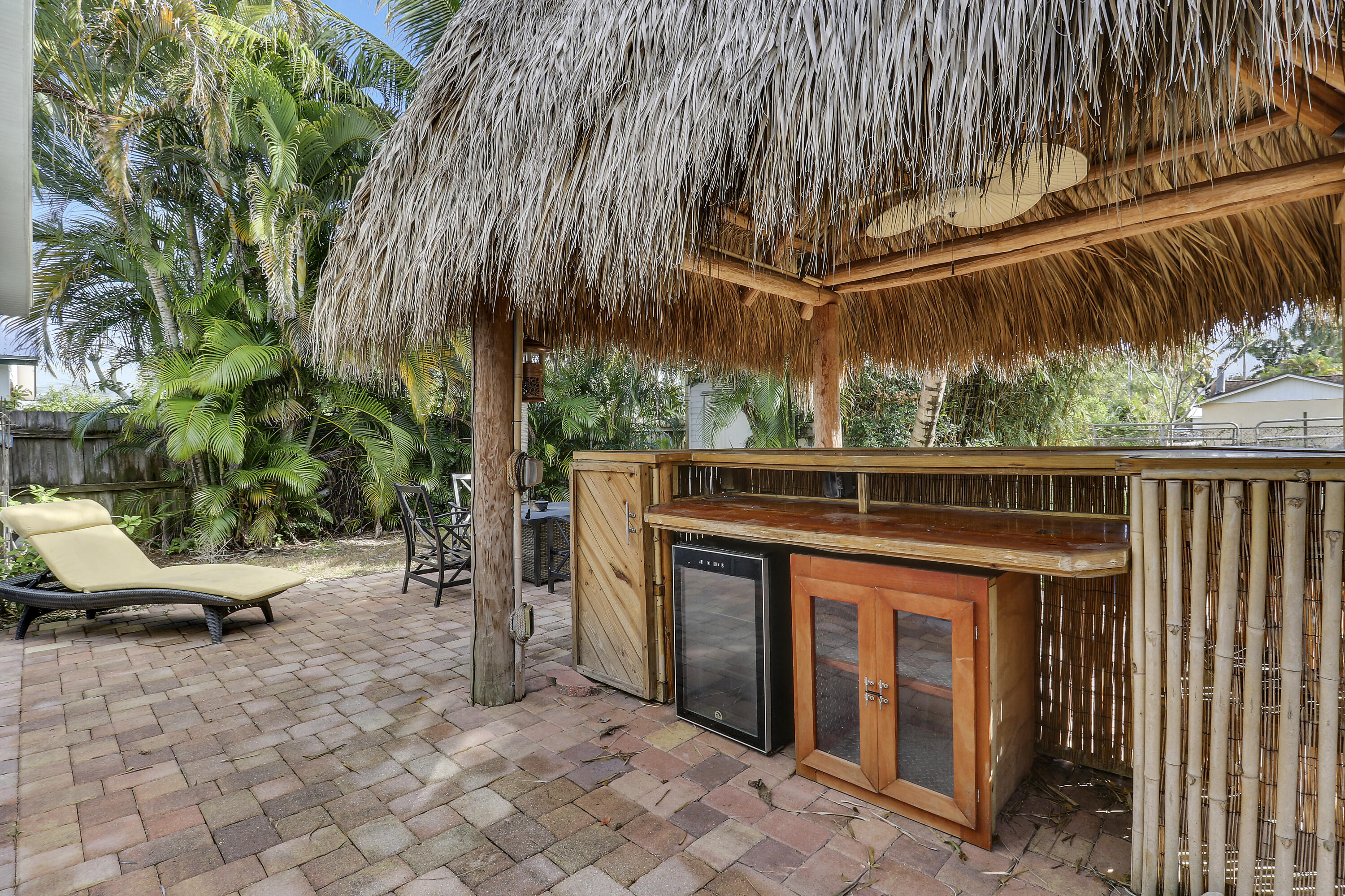 503 North Perry Avenue Jupiter, FL 33458 - Photo 27 of 32 Patio