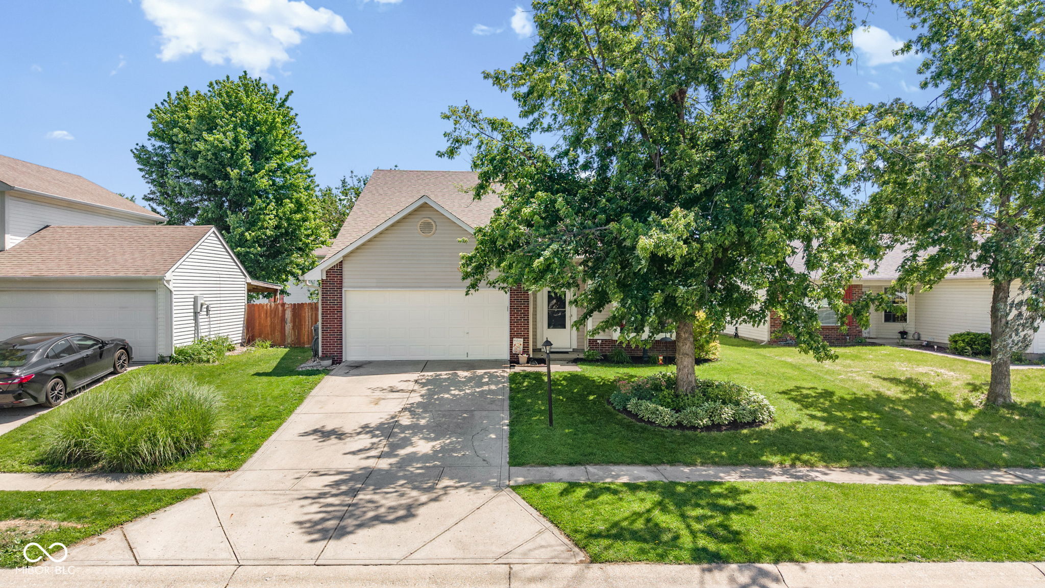 1425 Green Spring Way Greenwood, IN 46143 - Photo 8 of 60