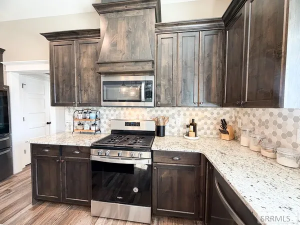 $827,500 | 6560 East Crown Crescent, Ammon, ID 83406