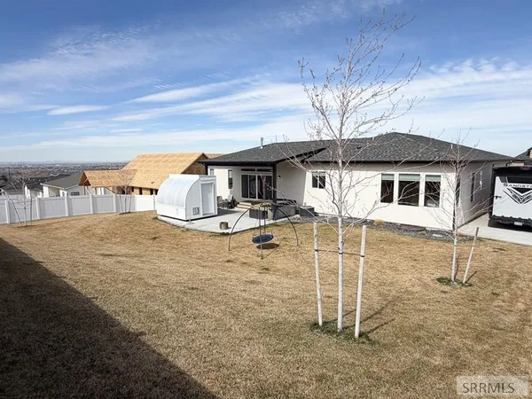 $827,500 | 6560 East Crown Crescent, Ammon, ID 83406
