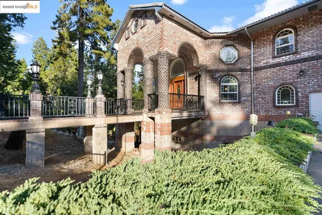 a view of a building with a garden