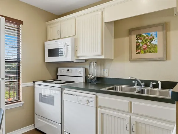 $1,395 | 150 Apple Seed Court, Unit 75, Clarkesville, GA 30523