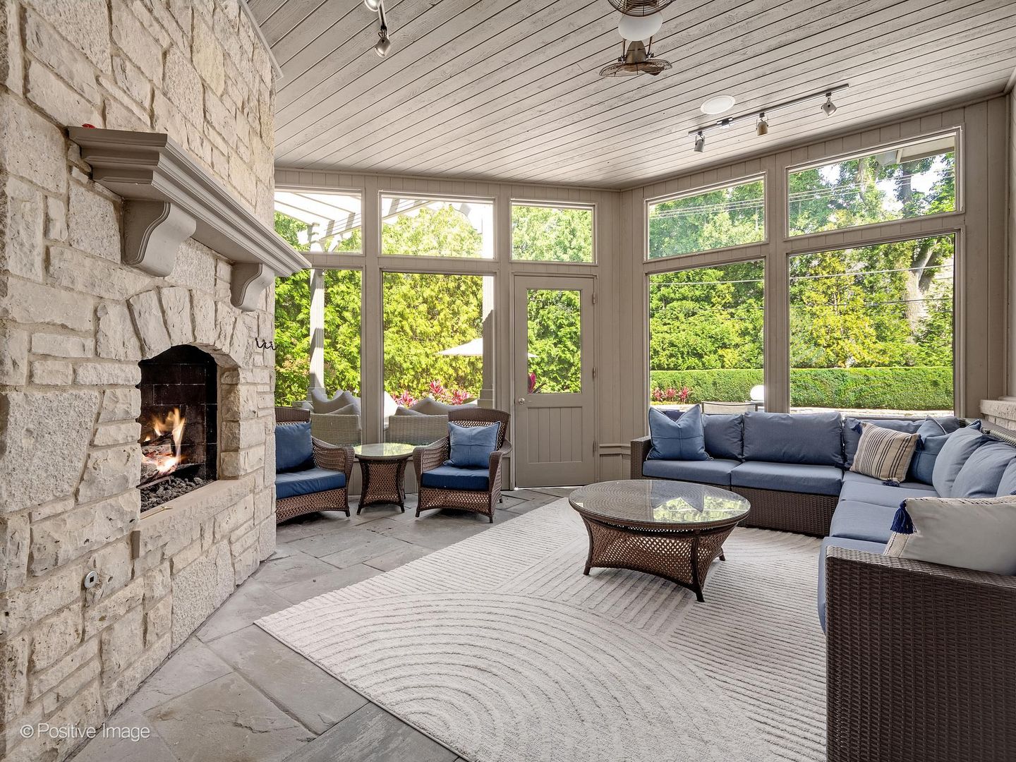 909 Cleveland Road Hinsdale, IL 60521 - Photo 17 of 82 Gallery Image 17
