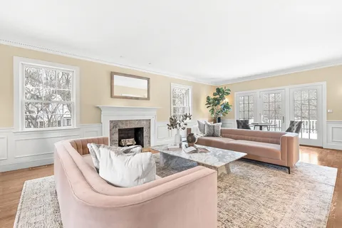 $5,395,000 | 65 Woodcliff Road, Wellesley, MA 02481