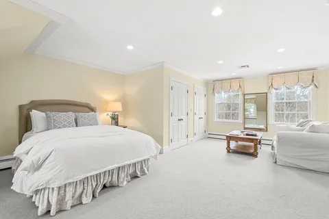 $5,125,000 | 65 Woodcliff Road, Wellesley, MA 02481