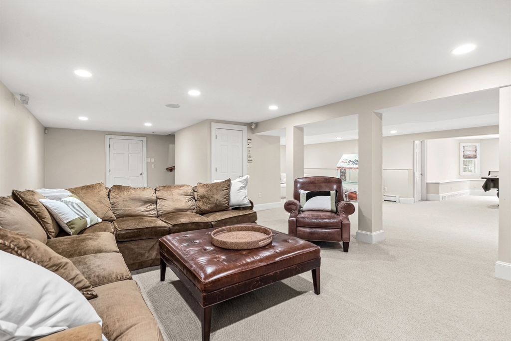 65 Woodcliff Road Wellesley, MA 02481 - Photo 35 of 40