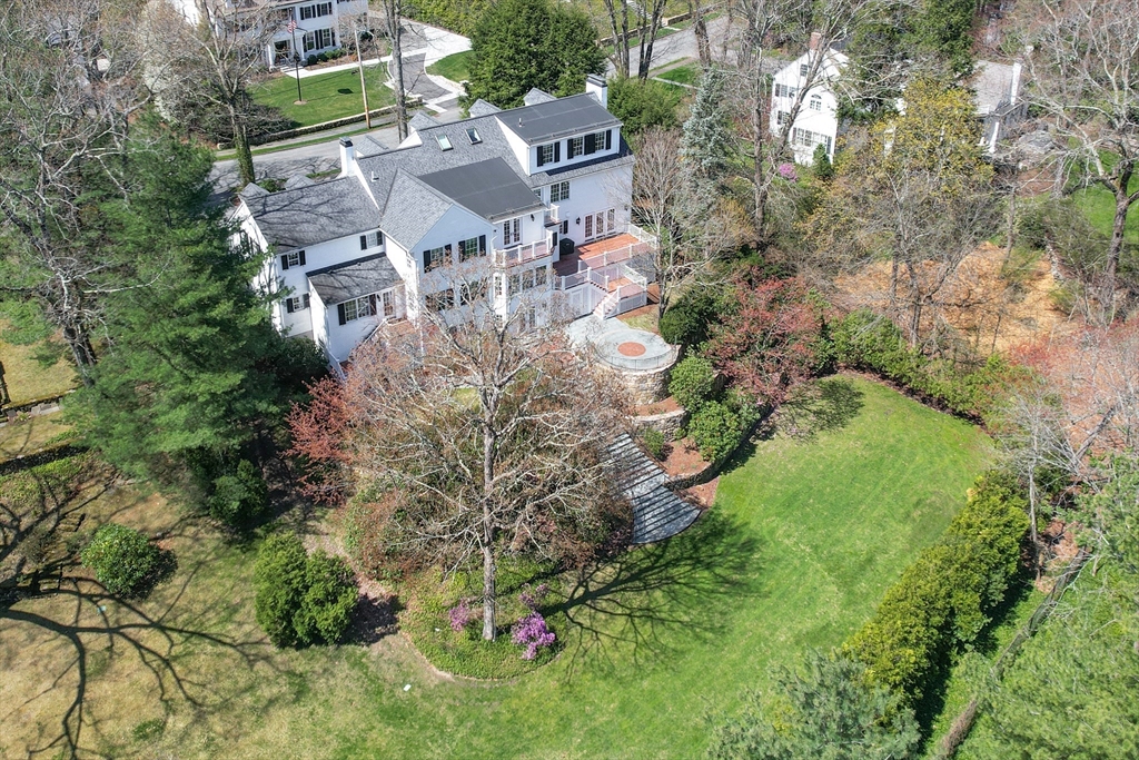 65 Woodcliff Road Wellesley, MA 02481 - Photo 38 of 39