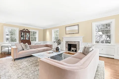 $5,125,000 | 65 Woodcliff Road, Wellesley, MA 02481